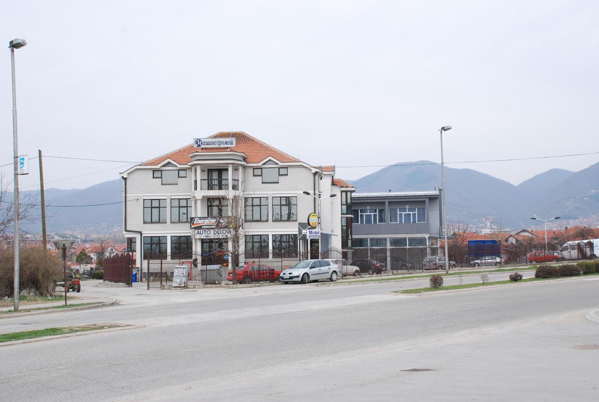 M Garni Hotel Враня Екстериор снимка