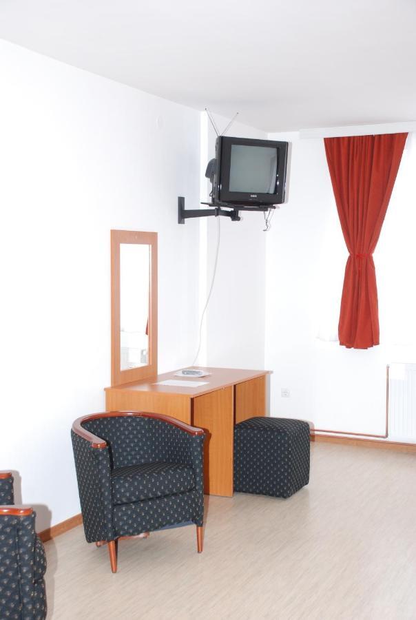 M Garni Hotel Враня Стая снимка